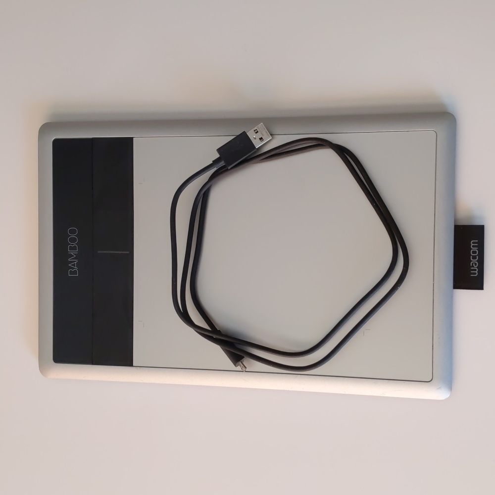 Wacom Bamboo Drawing Graphics Pad Tablet Model CTH-470/S